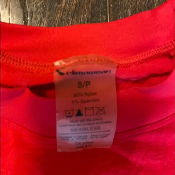 Climawear athletic top - Picture 3 of 4